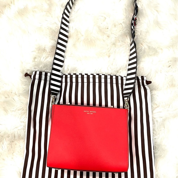 Henri Bendel Limited Edition Bouquet  bag - Picture 5 of 15